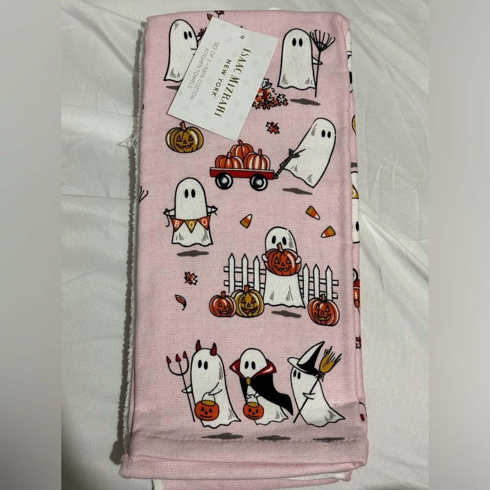 NWT Isaac Mizrahi Three Ghosts Pink Kitchen Towels Set of 3 Halloween 20…